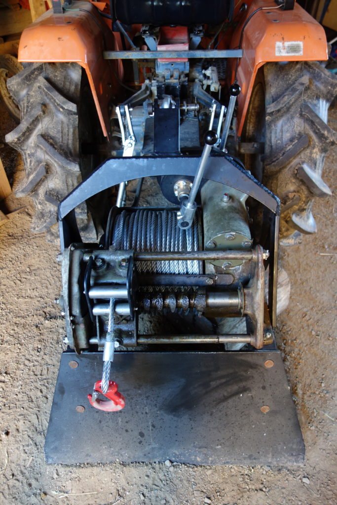 Upravený naviják z V3S pro malotraktor Kubota ZB1502, pohled zezadu